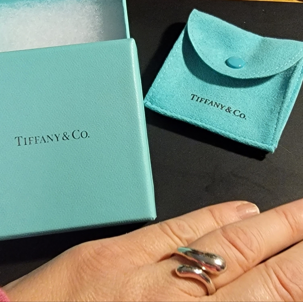 Tiffany & Co. Sterling Silver Elsa Peretti Tear Drop Ring Size 8